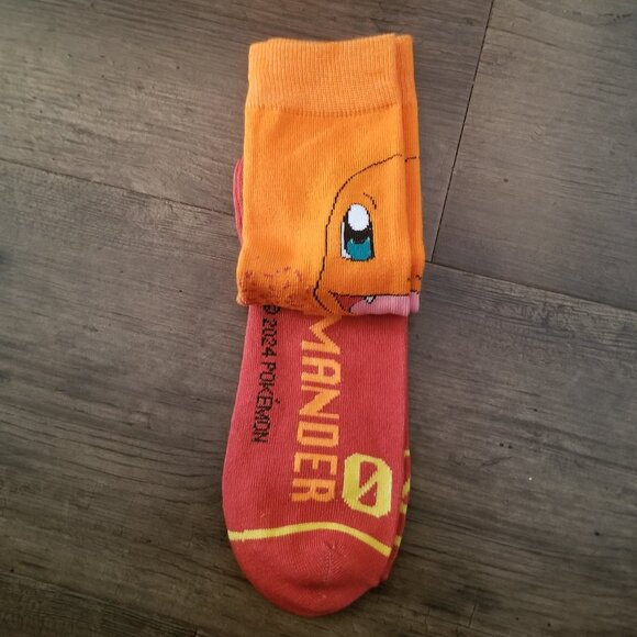 Pokemon Charmander Socks - Picture 3 of 7